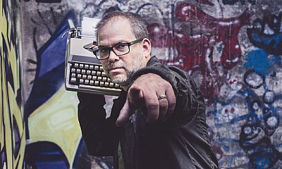 Portrait_03.jpg