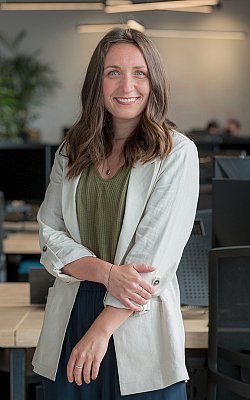 Portrait_20.jpg